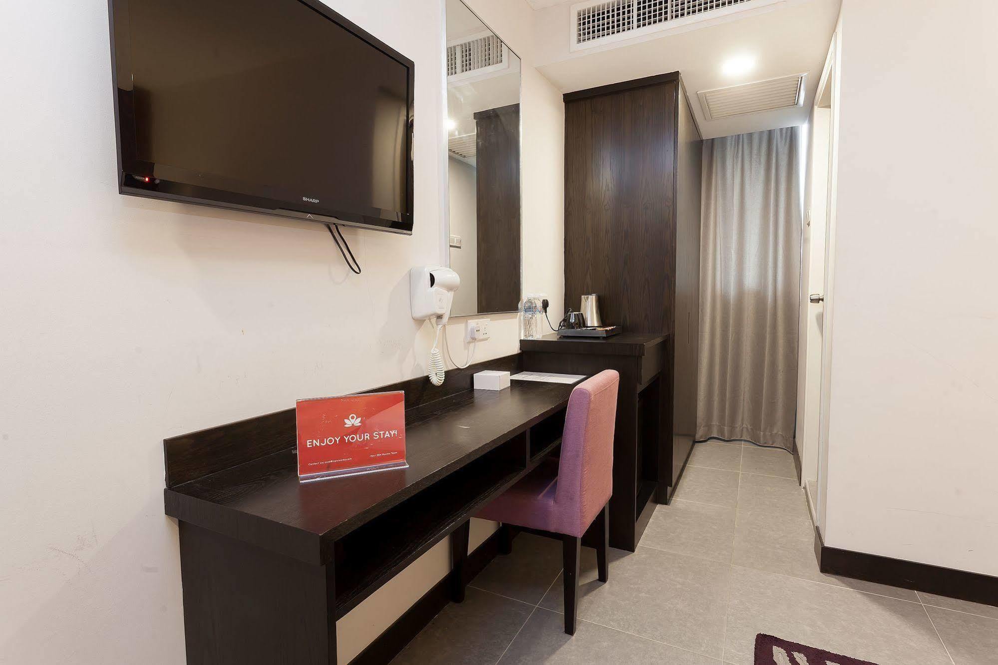 Zen Rooms Near Sogo Куала Лумпур Екстериор снимка