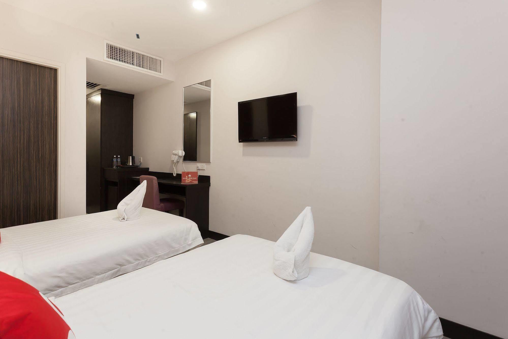 Zen Rooms Near Sogo Куала Лумпур Екстериор снимка