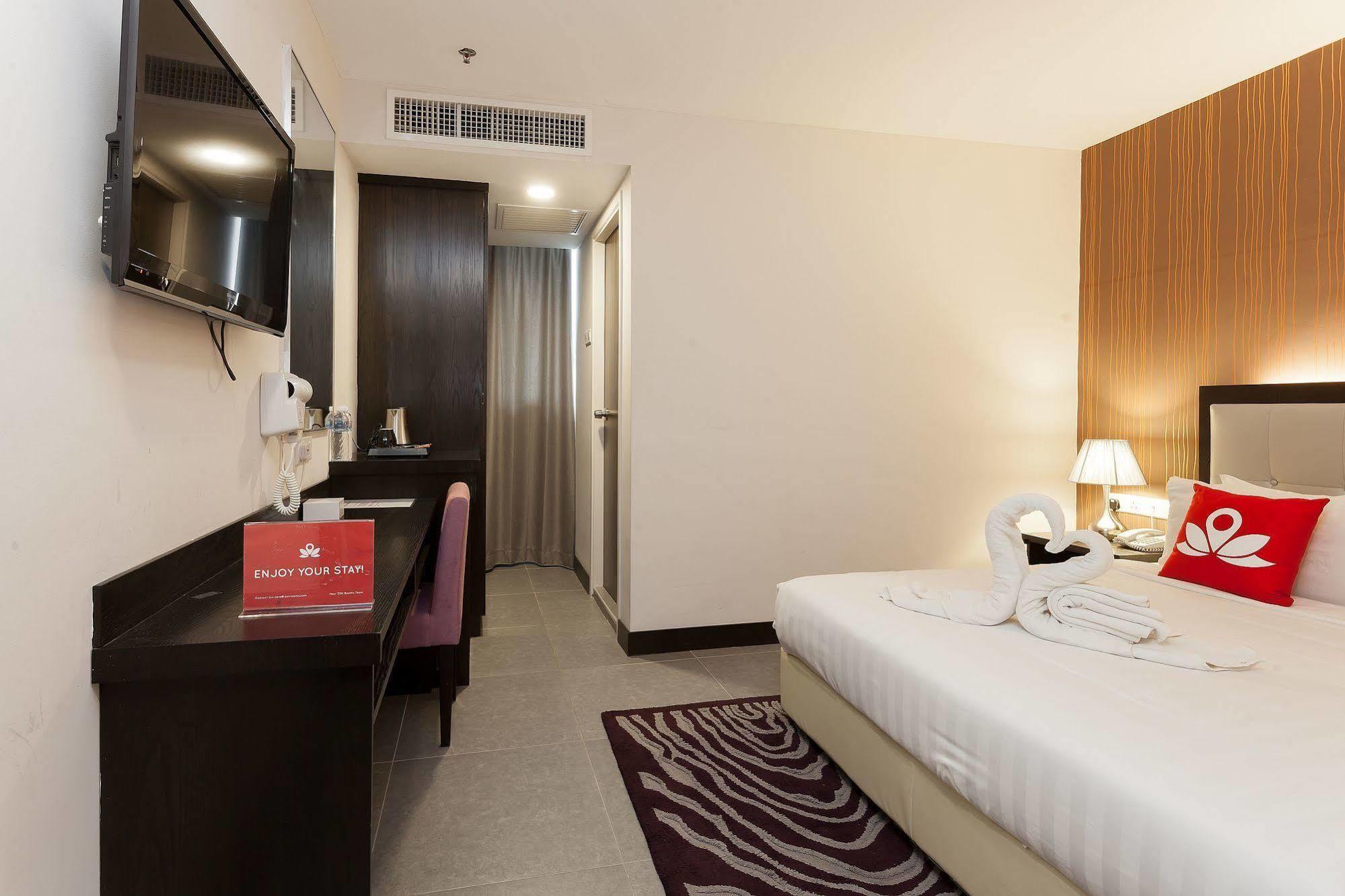 Zen Rooms Near Sogo Куала Лумпур Екстериор снимка