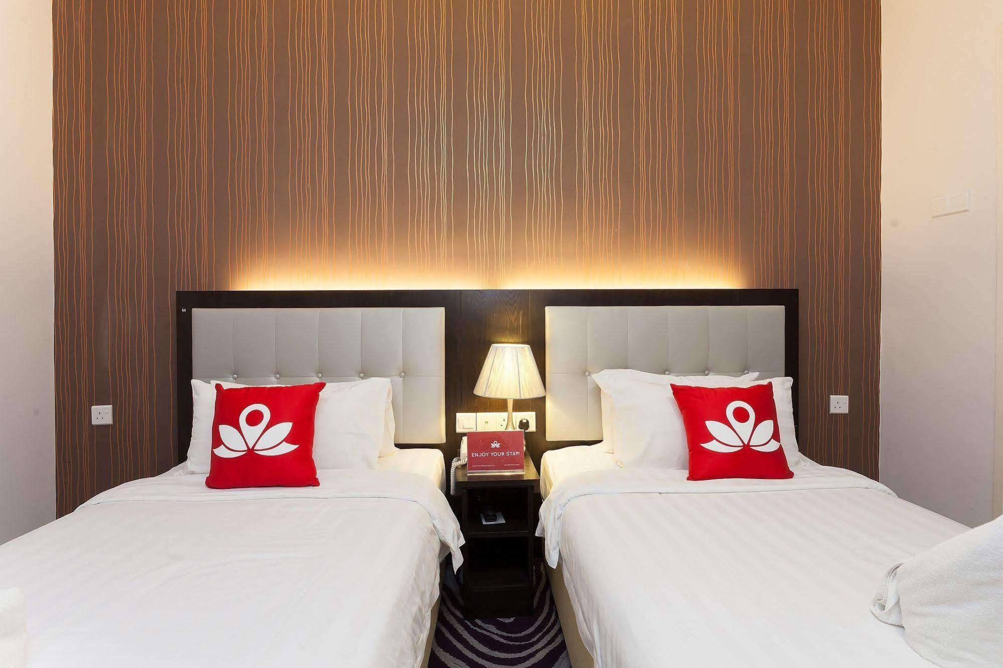 Zen Rooms Near Sogo Куала Лумпур Екстериор снимка